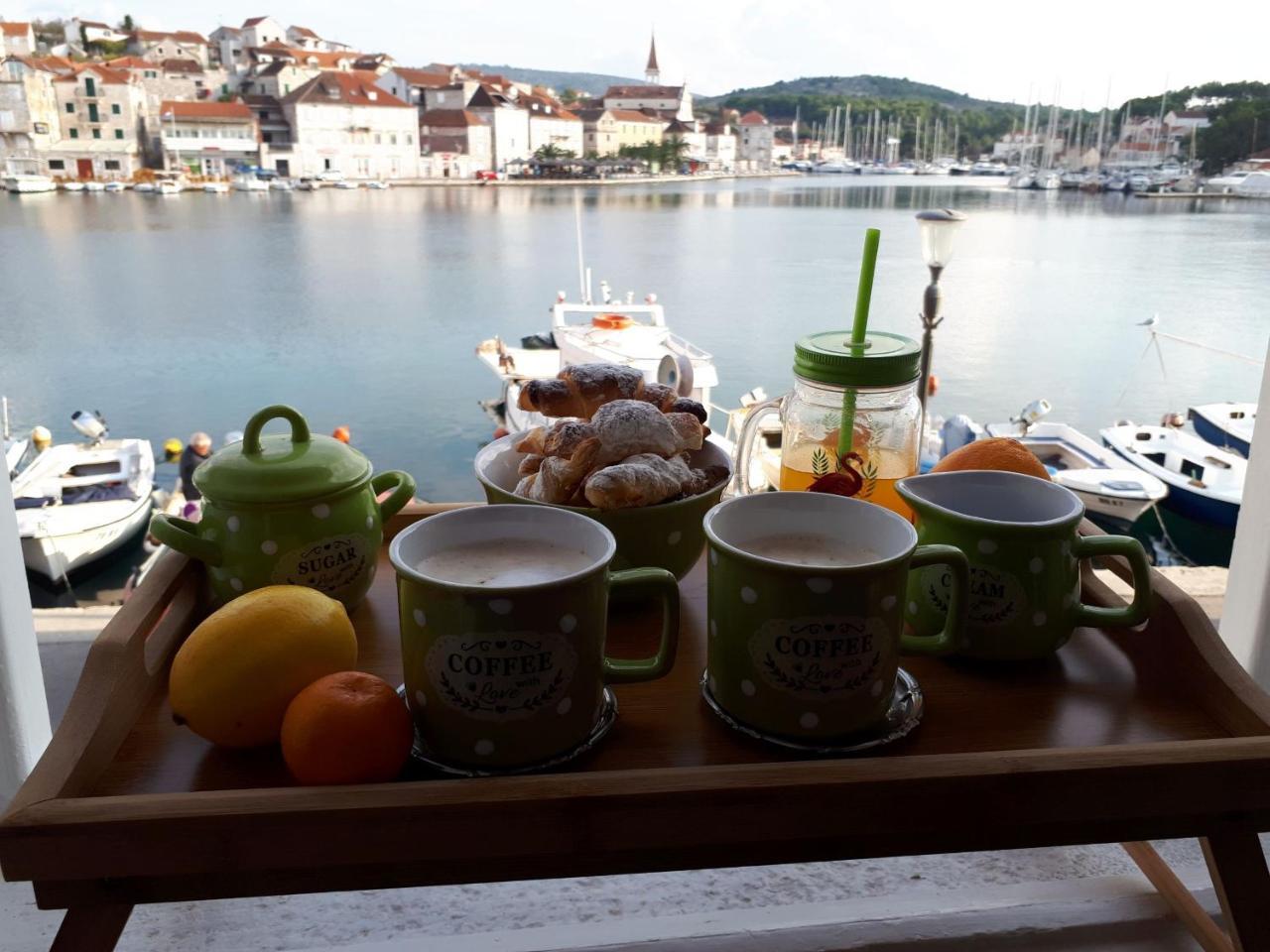 Holiday Gariful Villa Milna (Brac)